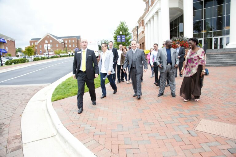 10161137444_9b3d30451a_o-min-2048x1363